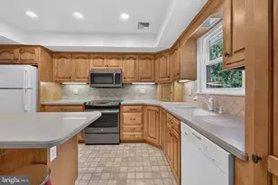 1277 S Colebrook Rd, Manheim, PA 17545 - Photo 11