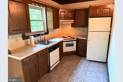319 Carol Lynn Drive, Willow Street, PA 17584 - Photo 9