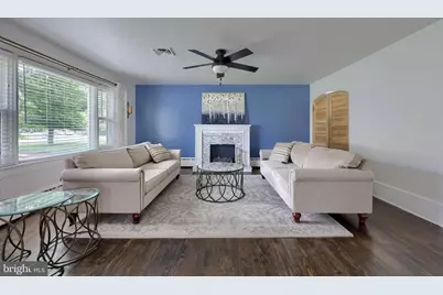 1700 Manor Street, Columbia, PA 17512 - Photo 3