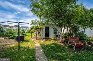 724 Fulton St, Akron, PA 17501 - Photo 51