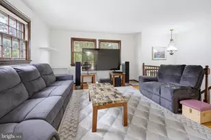 413 Surrey Dr, Lancaster, PA 17601 - Photo 5