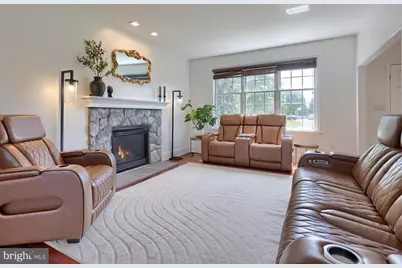309 Chadwyck Lane, Lititz, PA 17543 - Photo 3