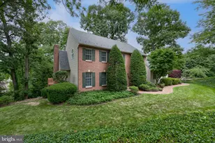 1 Warren Cir, Lititz, PA 17543 - Photo 3