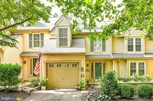 96 Hawk Valley Ln, Denver, PA 17517 - Photo 3