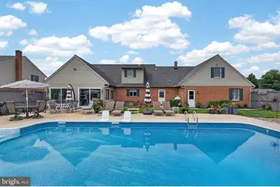 695 Sue Drive, Lititz, PA 17543 - Photo 1