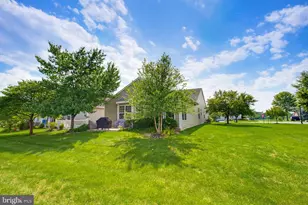 707 Thoreau Dr, Mount Joy, PA 17552 - Photo 39