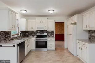 15 Blackberry Ln, Ephrata, PA 17522 - Photo 17