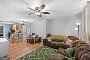 292 S 5th St, Columbia, PA 17512 - Photo 5