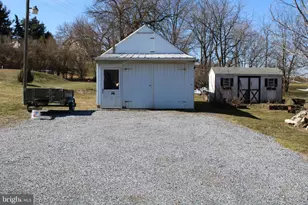 115 Spring Grove Rd, East Earl, PA 17519 - Photo 3