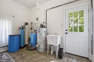 433 E Roseville Rd, Lancaster, PA 17601 - Photo 29
