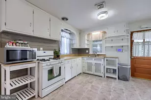 9 Park Cir Dr, Lancaster, PA 17603 - Photo 29