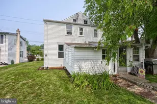 128 N Charlotte St, Manheim, PA 17545 - Photo 7