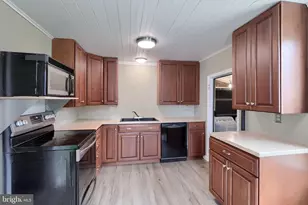 128 N Charlotte St, Manheim, PA 17545 - Photo 21