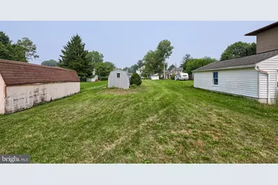 128 N Charlotte Street, Manheim, PA 17545 - Photo 11