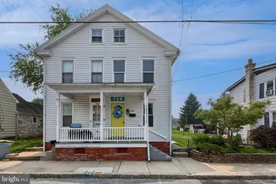 128 N Charlotte Street, Manheim, PA 17545 - Photo 3