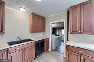 128 N Charlotte St, Manheim, PA 17545 - Photo 23