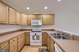 423 Thrush Dr, Manheim, PA 17545 - Photo 17