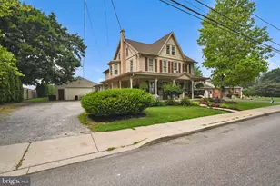 153 S Jackson St, Strasburg, PA 17579 - Photo 3