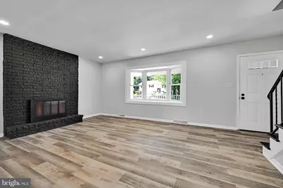 143 S Oak Street, Lititz, PA 17543 - Photo 3
