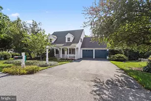 519 Colonial Crescent Dr, Lititz, PA 17543 - Photo 5