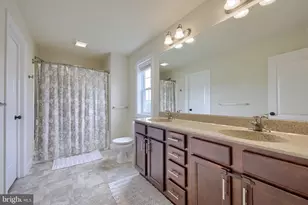 233 Loghes Dr, Manheim, PA 17545 - Photo 25