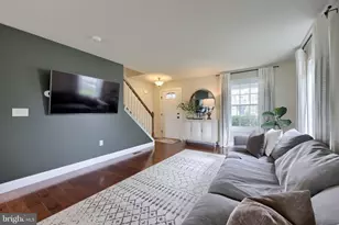 233 Loghes Dr, Manheim, PA 17545 - Photo 7
