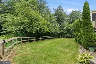 906 Hidden Hollow Dr, Gap, PA 17527 - Photo 9