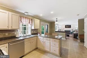 906 Hidden Hollow Dr, Gap, PA 17527 - Photo 27