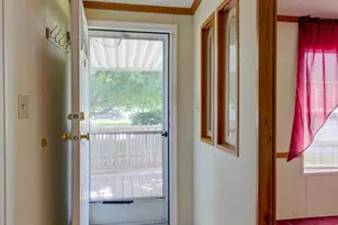 9 Jordan Dr, Ronks, PA 17572 - Photo 5