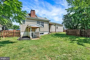 2050 Stonecrest Dr, Lancaster, PA 17601 - Photo 29