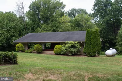 204 Herrville Road, Willow Street, PA 17584 - Photo 3