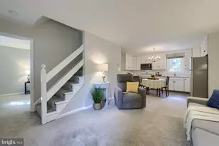 2264 Nicholson Square Dr, Lancaster, PA 17601 - Photo 5