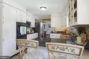 1349 Country Club Dr, Lancaster, PA 17601 - Photo 17