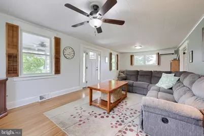 6045 Pine Street, East Petersburg, PA 17520 - Photo 13