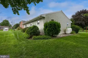 413 W Cedar St, New Holland, PA 17557 - Photo 31