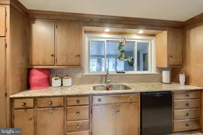 413 W Cedar Street, New Holland, PA 17557 - Photo 7
