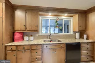 413 W Cedar St, New Holland, PA 17557 - Photo 7