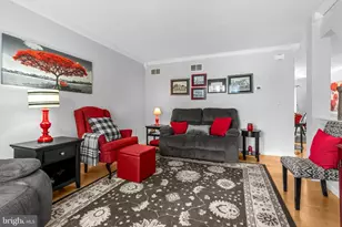 106 Banyan Cir Dr, Lancaster, PA 17603 - Photo 5