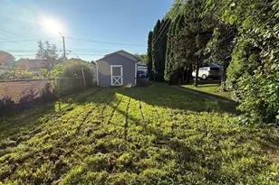 329 Duke St, Ephrata, PA 17522 - Photo 11