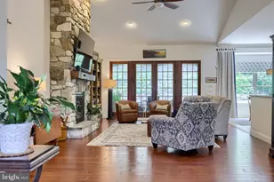 144 Meadow Ln, Lancaster, PA 17601 - Photo 15