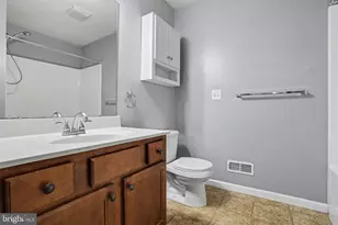 239 Railroad Ave, Ephrata, PA 17522 - Photo 19