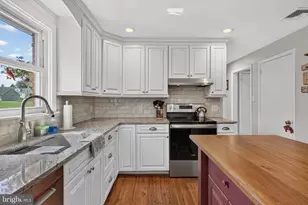 1426 Hollywood Dr, Lancaster, PA 17601 - Photo 11