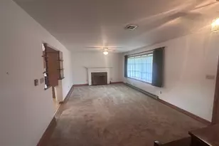 435 N Holly St, Elizabethtown, PA 17022 - Photo 3
