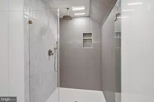 354 Amber Dr, Lititz, PA 17543 - Photo 7