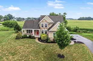 658 Melissa Ln, Mount Joy, PA 17552 - Photo 5