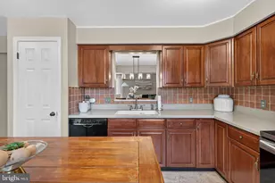 207 Pine Bridge Ln, Lancaster, PA 17603 - Photo 13