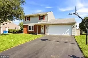 3188 Thornapple Dr, Lancaster, PA 17601 - Photo 3