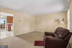 355 Vista Dr, Ephrata, PA 17522 - Photo 5