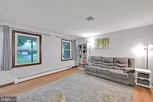 843 Douglas Dr, Lititz, PA 17543 - Photo 9