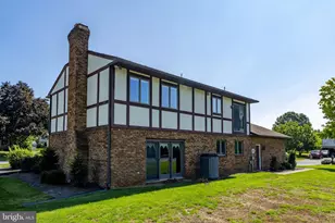 1525 Edinborough Cir, Landisville, PA 17538 - Photo 35